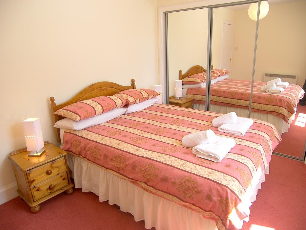 Royal Mile, Edinburgh - 2 Bedroom Apartment Номер фото